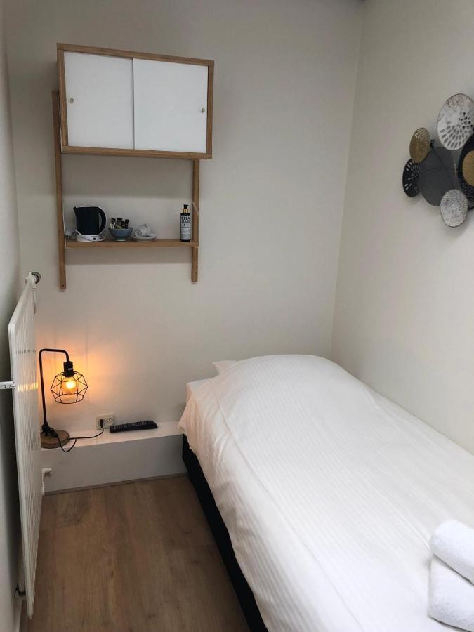 Hotel-Restaurant De Walvisvaarder Hollum  Eksteriør bilde